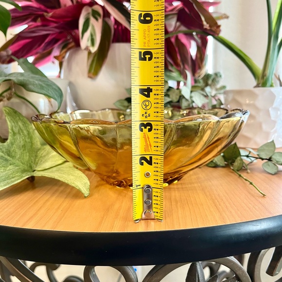 Hazel Atlas Vintage 1930’s Marigold Amber Swirl Depression Glass - Picture 5 of 6